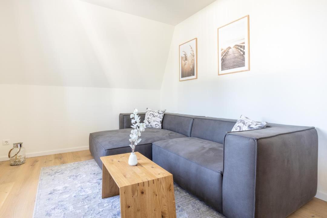 Villa Dornkamp 4 - Luxurioese Ferienwohnung Fuer 4 Personen Inklusive Balkon Und Sauna Timmendorfer Strand Exteriör bild