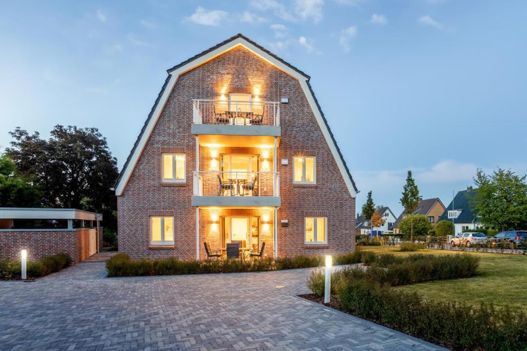 Villa Dornkamp 4 - Luxurioese Ferienwohnung Fuer 4 Personen Inklusive Balkon Und Sauna Timmendorfer Strand Exteriör bild